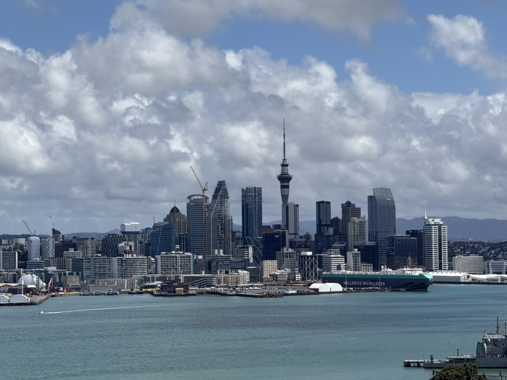 封面 - NZ - Devonport
